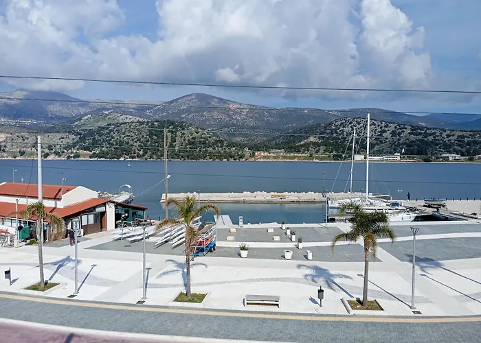 Vintage Seafront House Apartment Argostoli (Kefalonia)